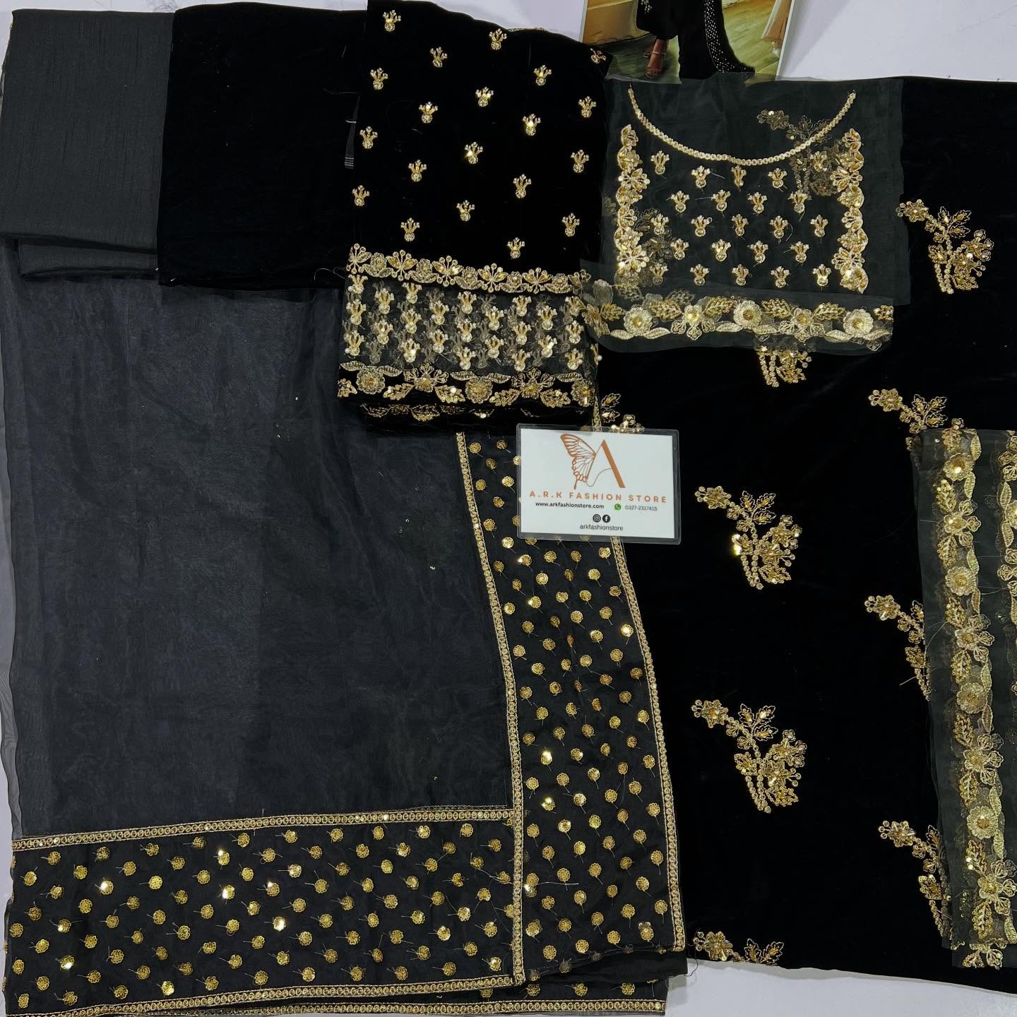 Afrozeh Black Formal Collection Micro Velvet Replica