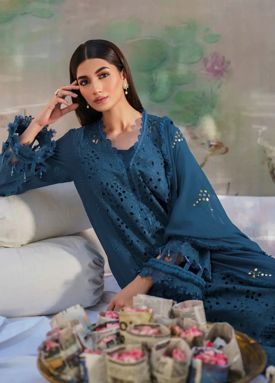 Dhoop Kinaray By Nureh Chikankari Lawn Suits Unstitched 4 Piece NS-137 - Summer Collection