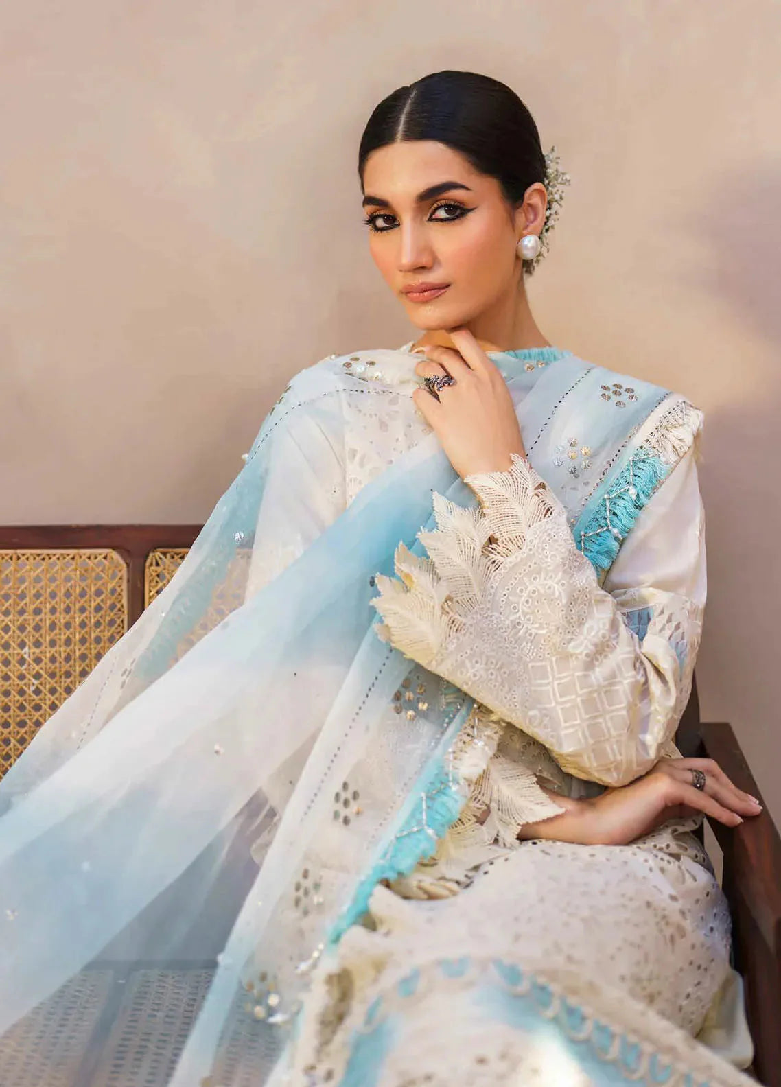 Dhoop Kinaray By Nureh Chikankari Lawn Suits Unstitched 4 Piece NS-140 - Summer Collection